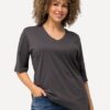 Basic V-Neck Relaxed Fit Short Sleeve Tee - Medium - Image 2